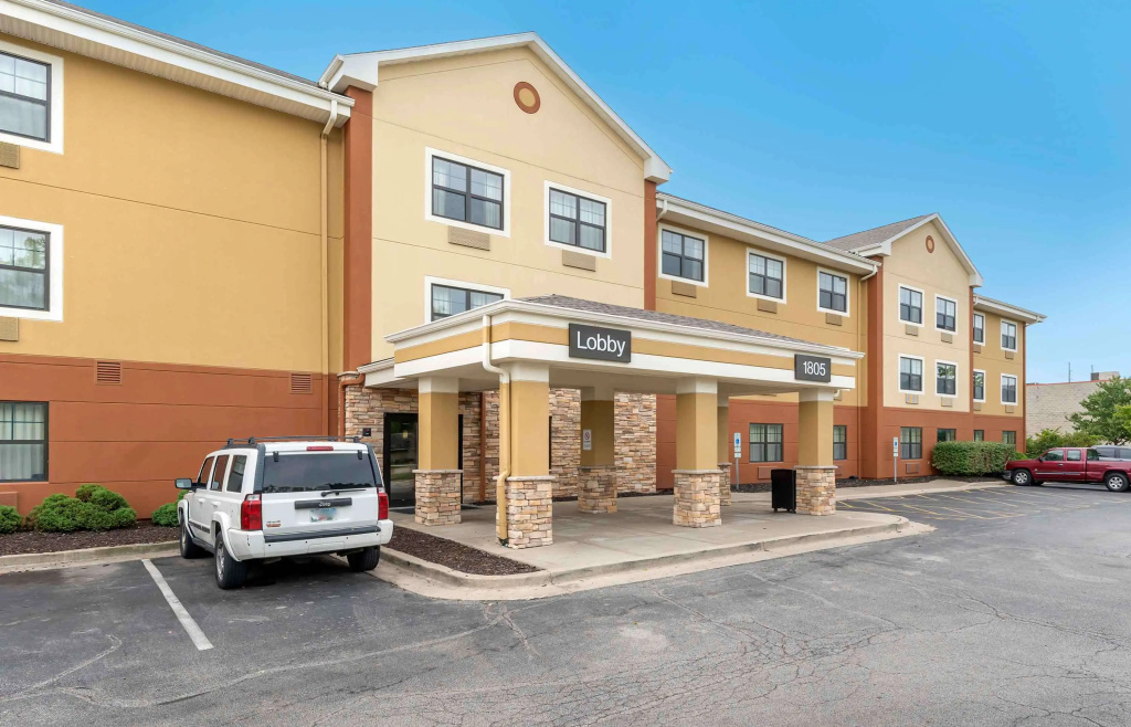 photo 1 of Extended Stay America Suites Bloomington Normal