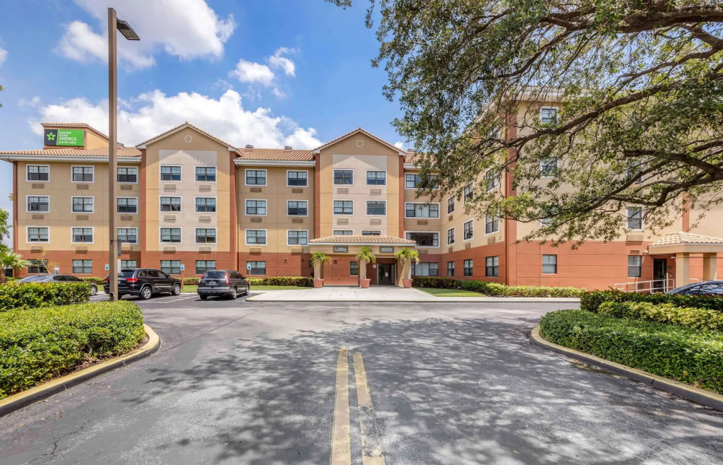 photo 1 of Extended Stay America Suites - Miami - Airport - Doral - 87th Avenue South