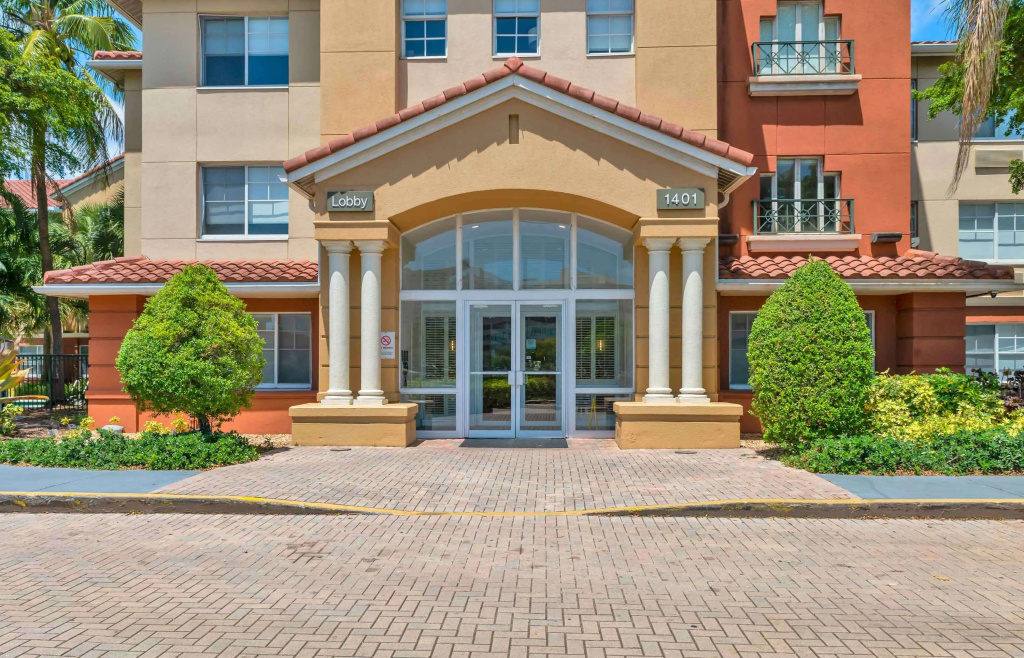 photo 1 of Extended Stay America Premier Suites Ft Lauderdale CypressCk