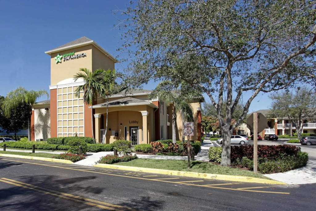 photo 1 of Extended Stay America Fort Lauderdale Tamarac