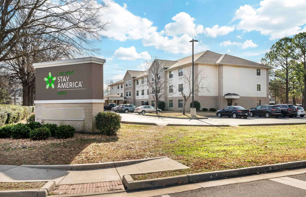 photo 1 of Extended Stay America Suites Hampton Coliseum