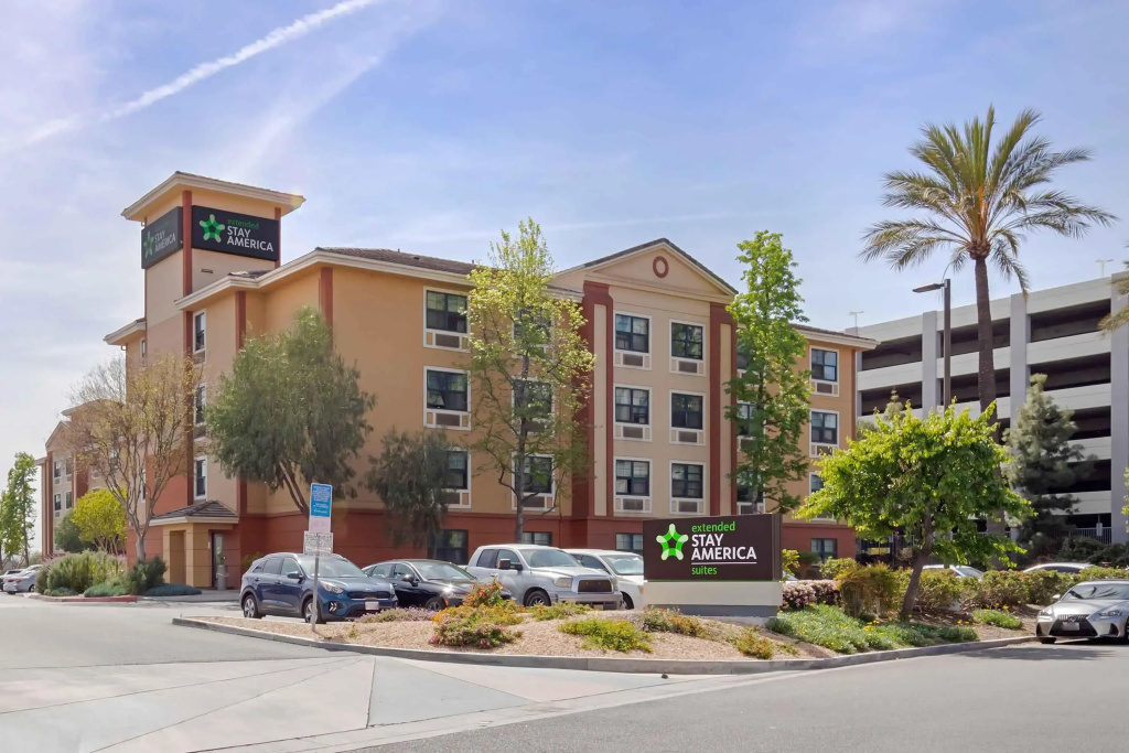 photo 1 of Extended Stay America Suites Los Angeles Burbank Airport