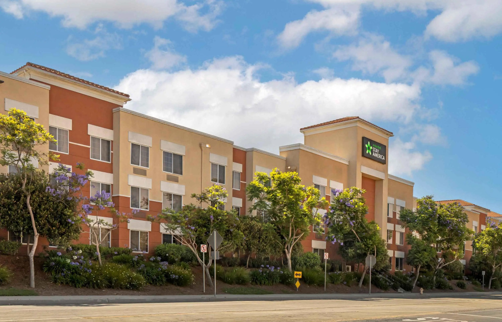 photo 1 of Extended Stay America Suites Los Angeles Torrance Del Amo Ci