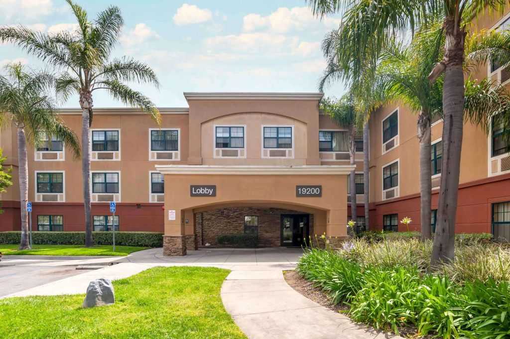 photo 1 of Extended Stay America Suites Los Angeles Torrance Harborgate