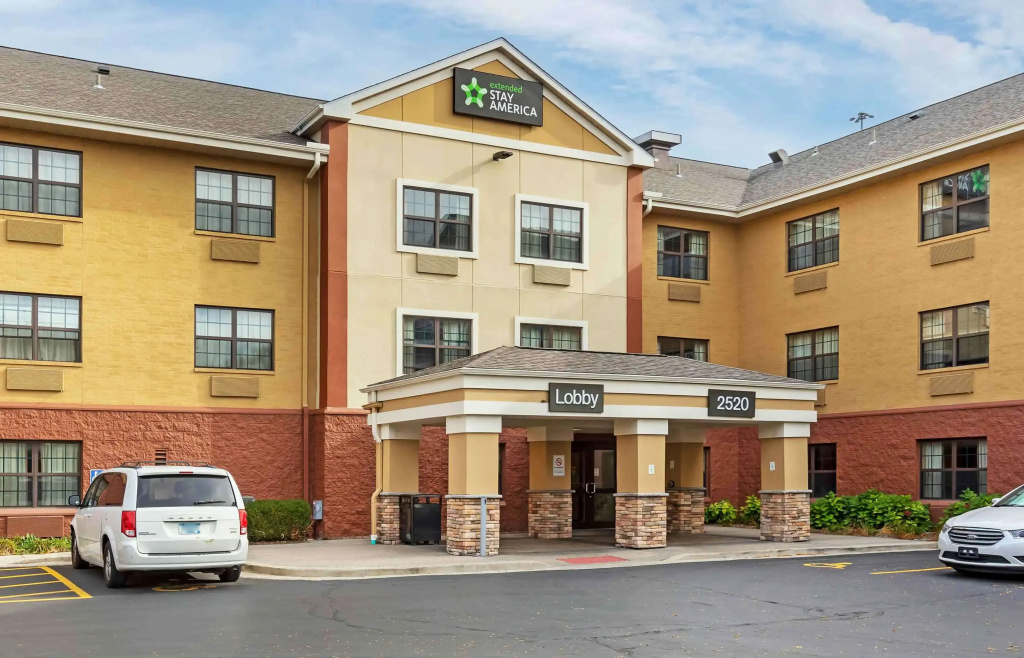 photo 1 of Extended Stay America Select Suites - Milwaukee - Waukesha