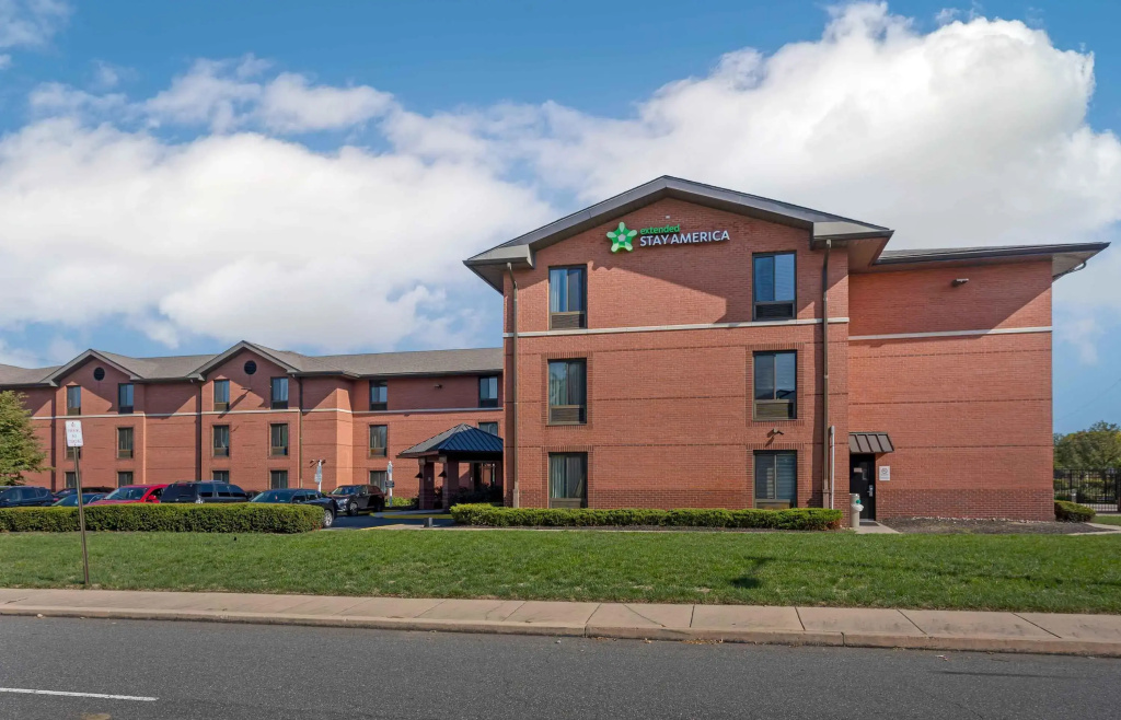 photo 1 of Extended Stay America Suites Philadelphia Airport Bartram Av