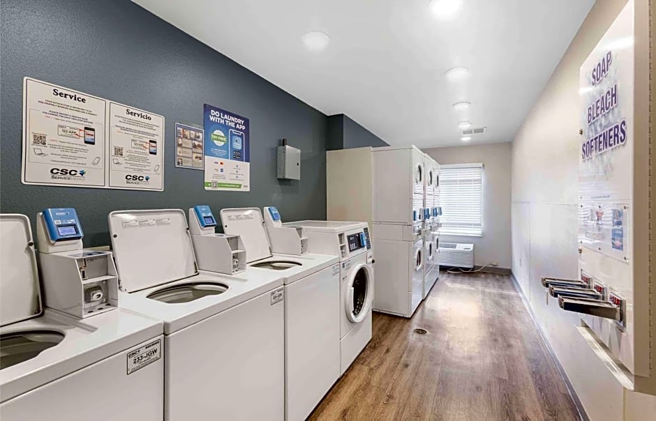 photo 1 of Extended Stay America Select Suites - Phoenix - North