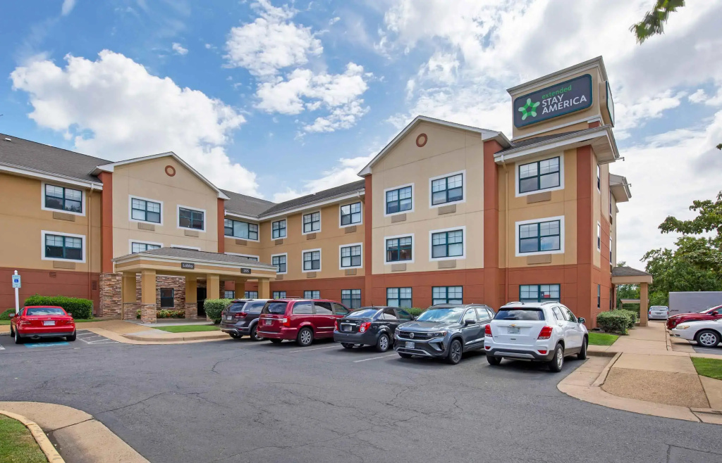 photo 1 of Extended Stay America Suites Washington DC Alexandria Landma