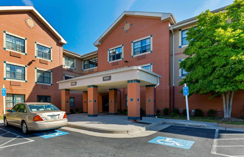 photo 1 of Extended Stay America Suites Washington DC Herndon Dulles