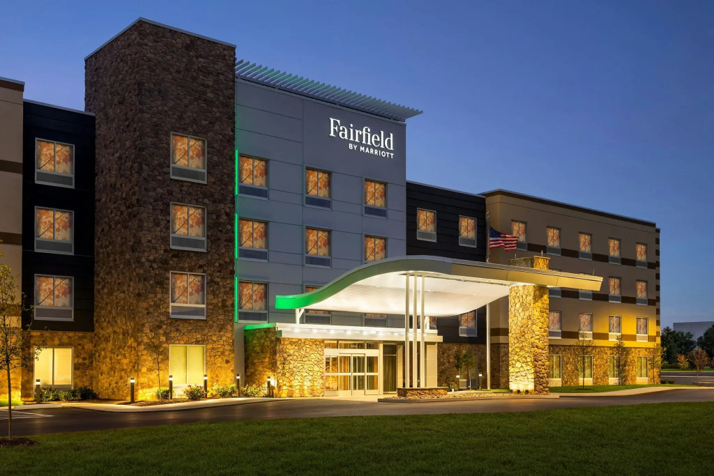 photo 1 of Fairfield by Marriott Inn & Suites Bethlehem PA