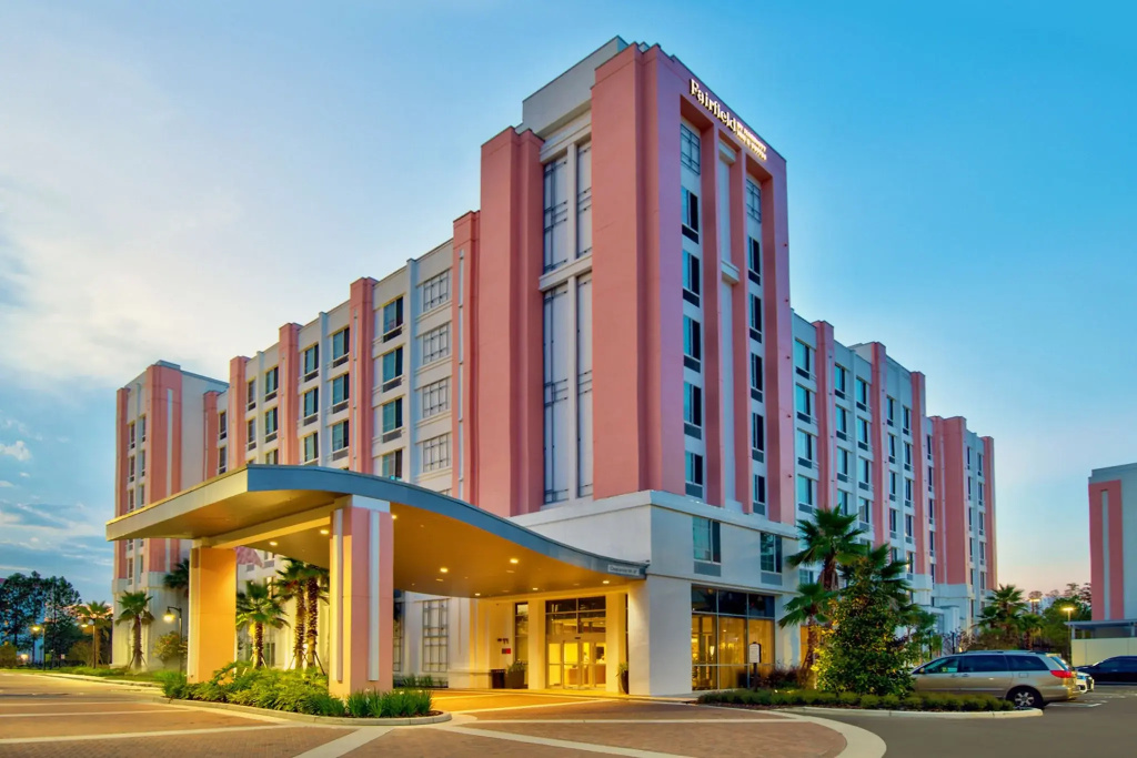 photo 1 of Fairfield by Marriott Inn & Suites Orlando at FLAMINGO CROSSINGS(r) Town Center