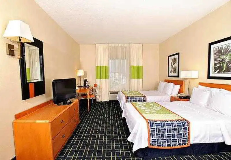 photo 1 of Comfort Inn & Suites South Akron