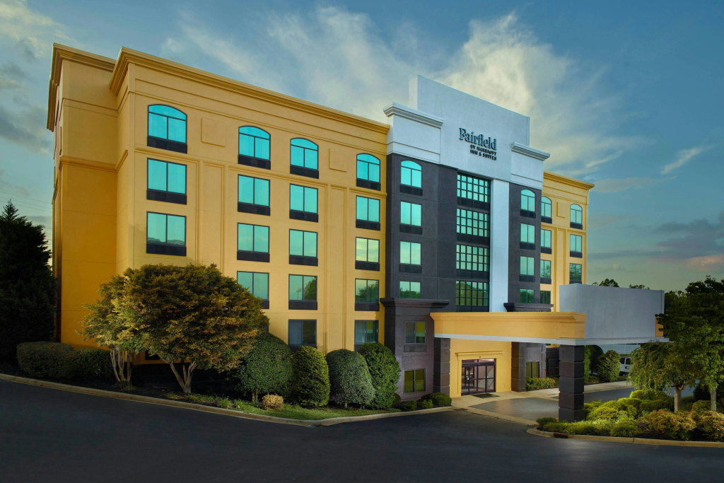 photo 1 of Fairfield by Marriott Inn & Suites Asheville Outlets