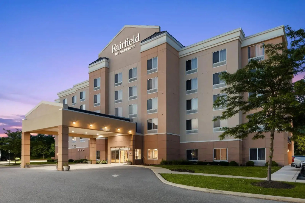photo 1 of Fairfield Inn & Suites by Marriott Bedford