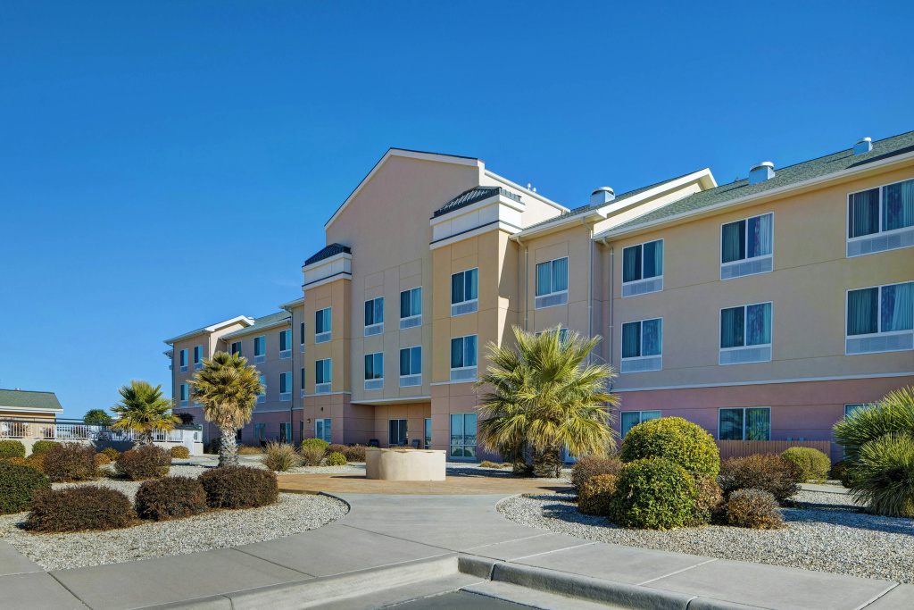 photo 1 of Fairfield Inn & Suites by Marriott Carlsbad