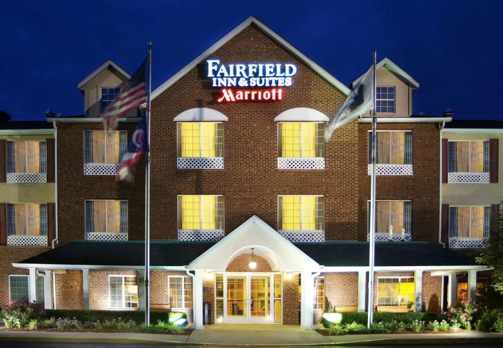photo 1 of Fairfield Inn & Suites by Marriott Cincinnati Eastgate