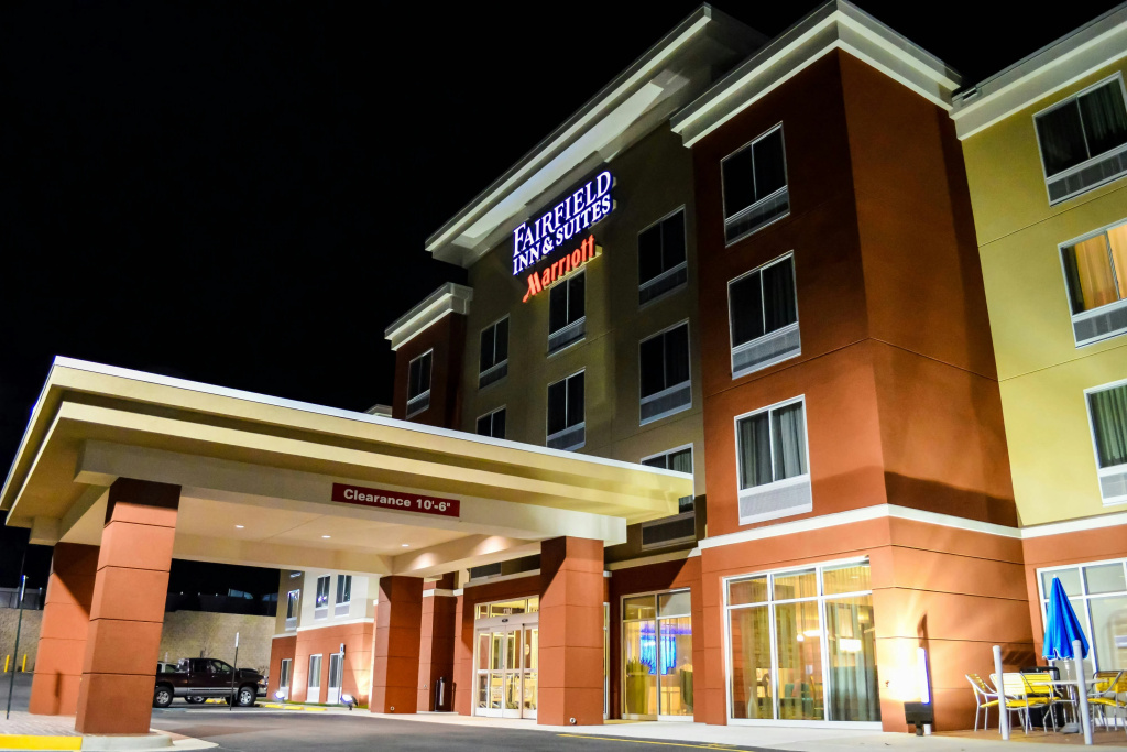 photo 1 of Fairfield Inn & Suites by Marriott Quantico Stafford