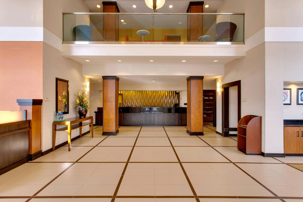 photo 1 of Fairfield Inn & Suites by Marriott San Francisco Airport