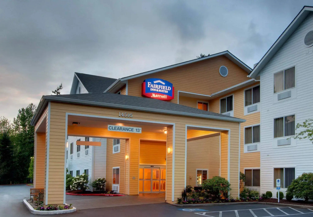 photo 1 of Fairfield Inn & Suites by Marriott Seattle Bellevue/Redmond