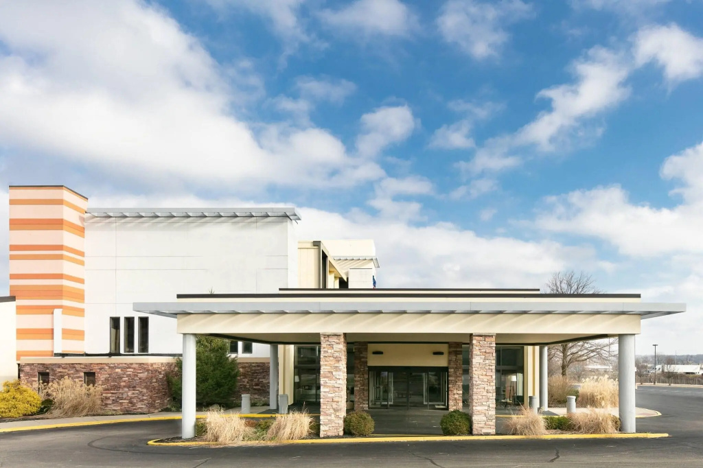photo 1 of Chester Inn & Suites