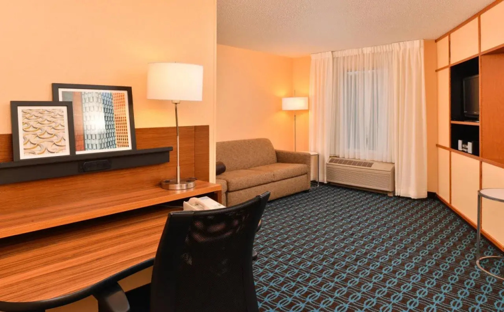 photo 1 of Fairfield Inn & Suites by Marriott Cleveland Avon