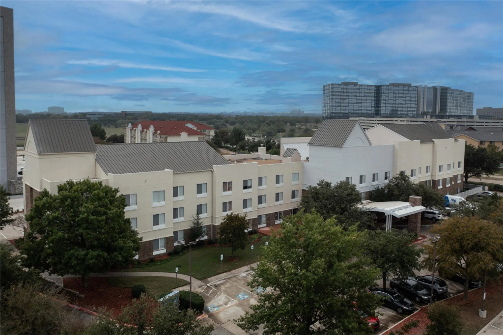 photo 1 of Best Western Plus Las Colinas Inn & Suites