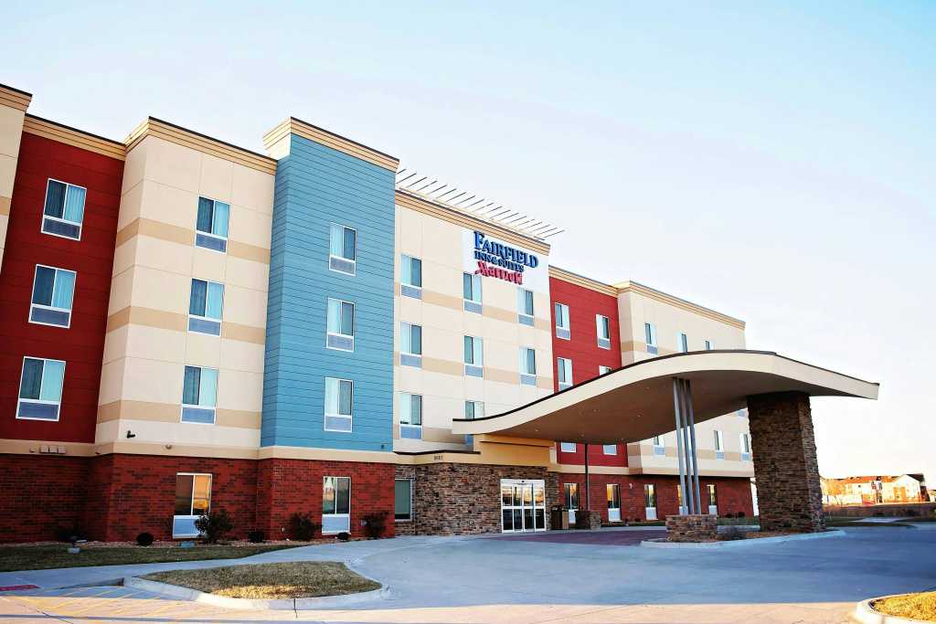 photo 1 of Fairfield Inn & Suites Des Moines Urbandale