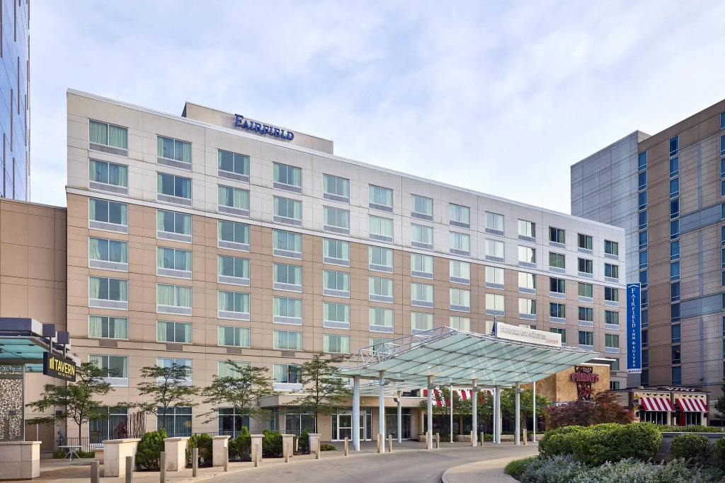 photo 1 of Fairfield Inn & Suites by Marriott Indianapolis Downtown