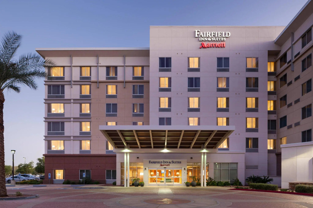 photo 1 of Fairfield Inn & Suites Phoenix Chandler / Fashion Center