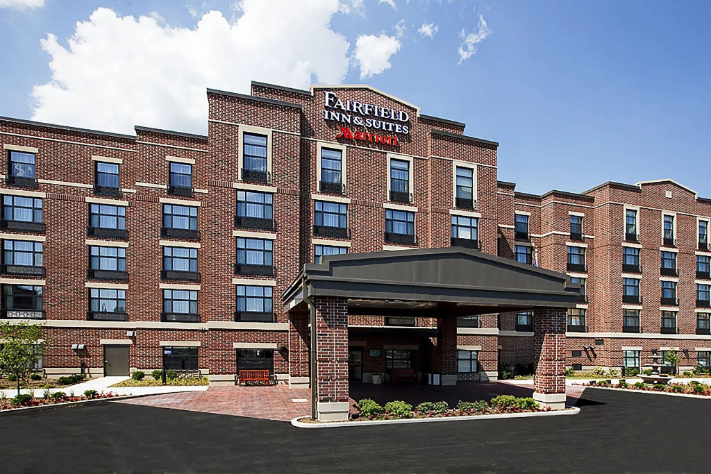 photo 1 of Fairfield Inn & Suites by Marriott South Bend at Notre Dame