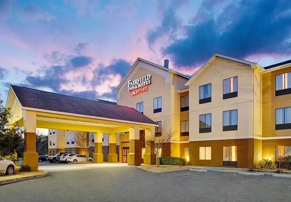 photo 1 of Fairfield Inn & Suites Lafayette South