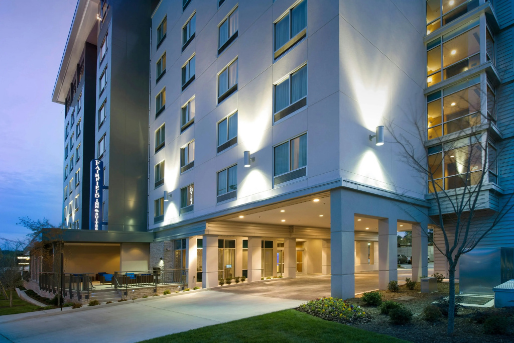 photo 1 of Fairfield Inn & Suites Nashville Downtown/The Gulch