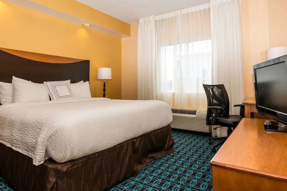photo 1 of Fairfield Inn & Suites by Marriott Nashville Opryland