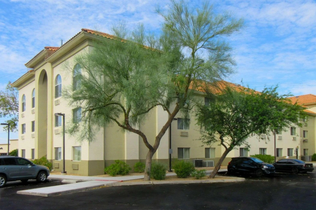 photo 1 of Comfort Inn & Suites Phoenix North / Deer Valley