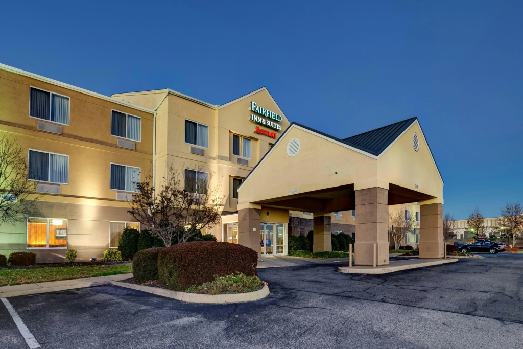 photo 1 of Fairfield Inn By Marriott Potomac Mills