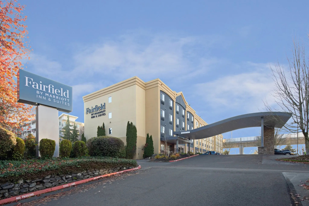 photo 1 of Fairfield by Marriott Inn & Suites Seattle Sea-Tac Airport