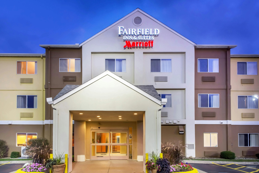 photo 1 of Fairfield Inn & Suites by Marriott Canton