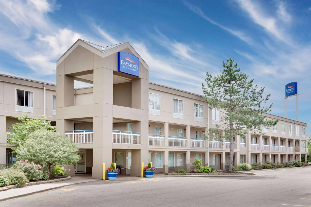 photo 1 of Baymont by Wyndham Kalamazoo East