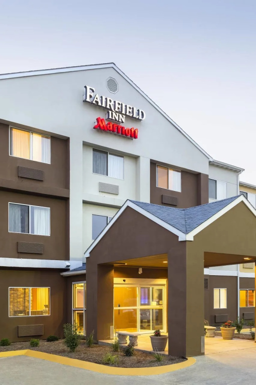 photo 1 of Fairfield Inn & Suites Lafayette