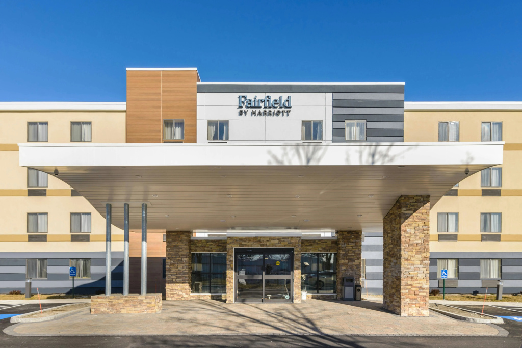 photo 1 of Fairfield Inn by Marriot Manchester-Boston Regional Airport