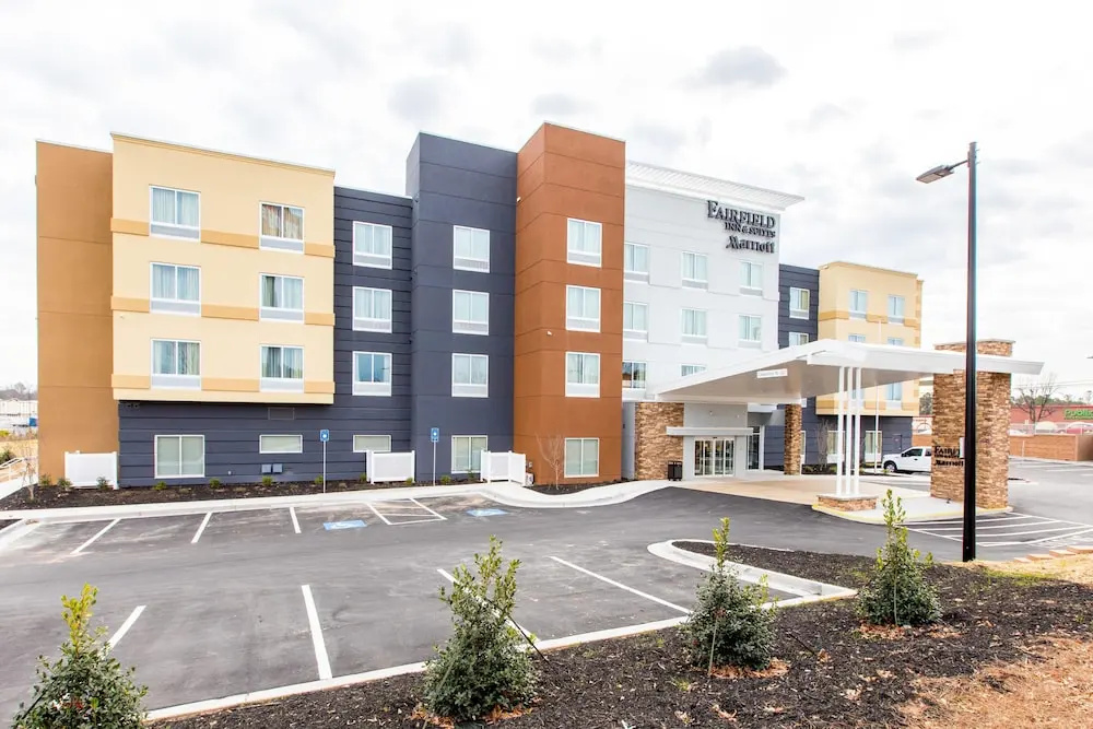 photo 1 of Fairfield Inn & Suites Atlanta Acworth