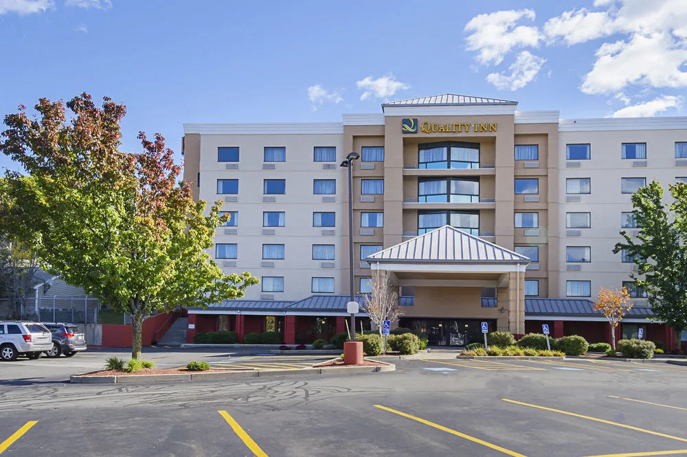 photo 1 of Fairfield Inn & Suites Boston North