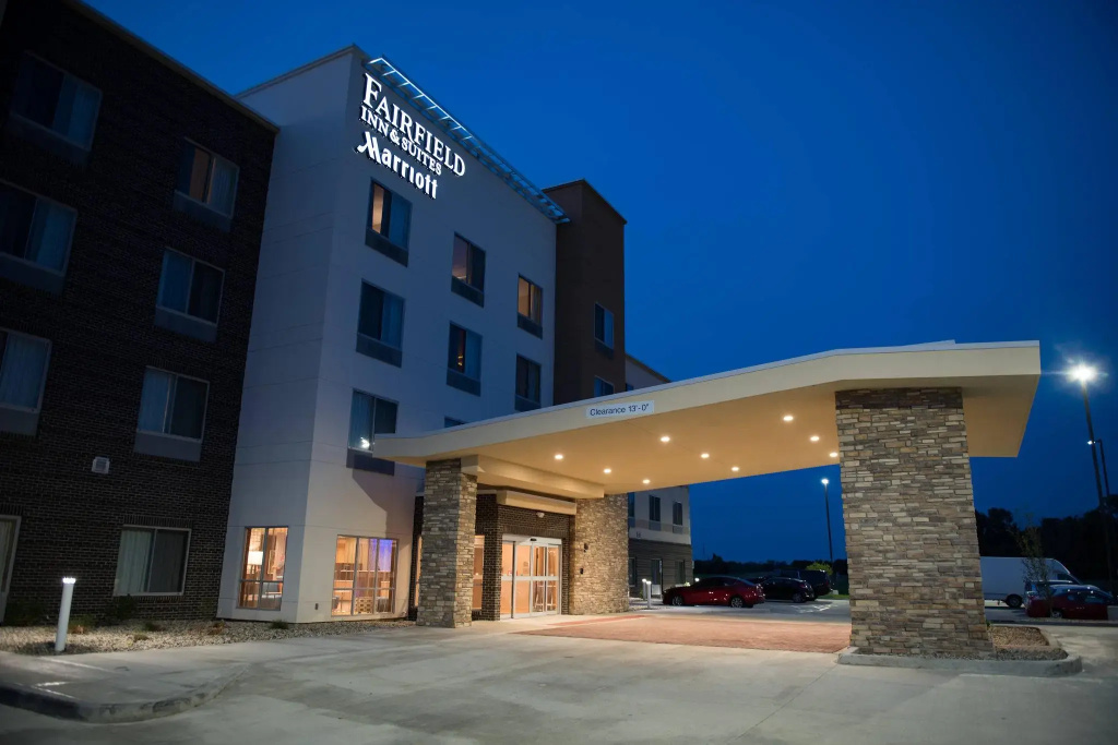photo 1 of Fairfield Inn & Suites by Marriott Anderson