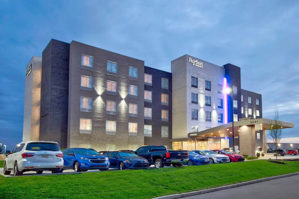 photo 1 of Fairfield Inn & Suites by Marriott Cincinnati North