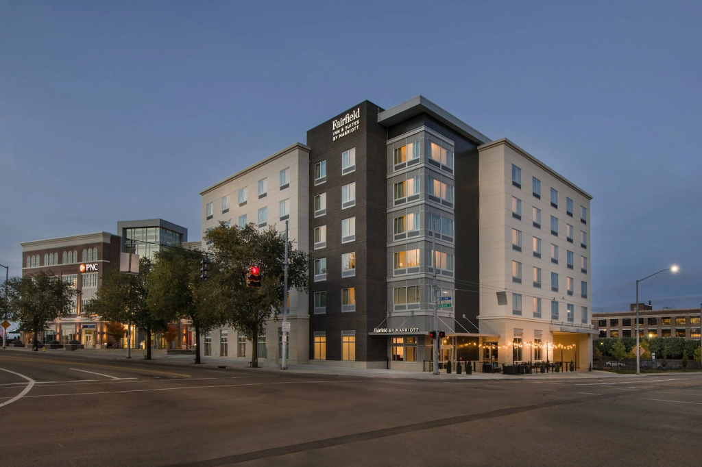 photo 1 of Fairfield Inn & Suites by Marriott Dayton