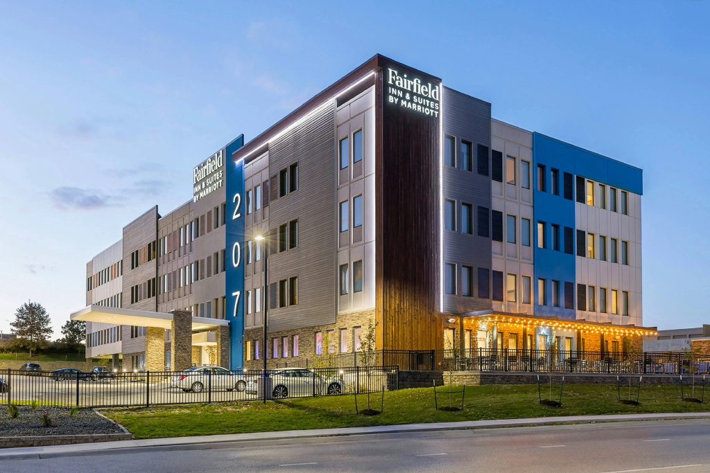 photo 1 of Fairfield Inn & Suites by Marriott Des Moines Downtown