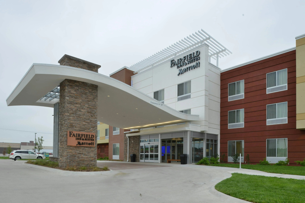 photo 1 of Fairfield Inn & Suites Fremont