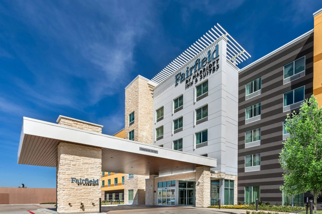 photo 1 of Fairfield Inn & Suites Houston Memorial City Area