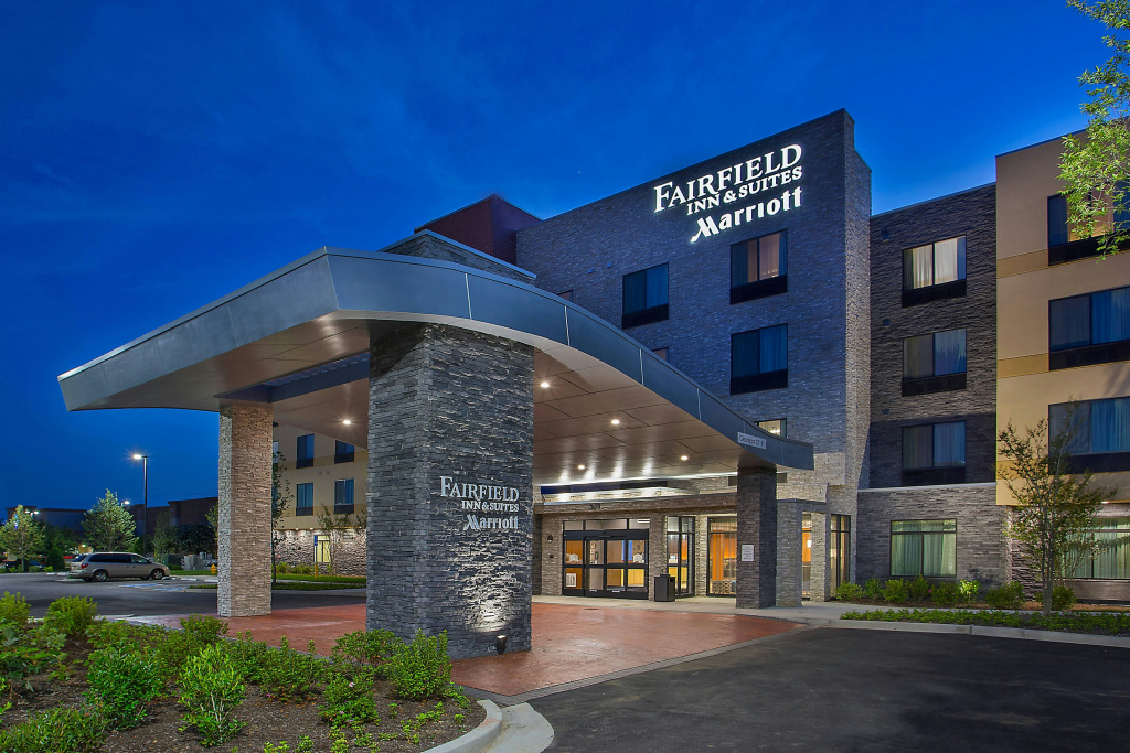 photo 1 of Fairfield Inn & Suites by Marriott Nashville Hendersonville