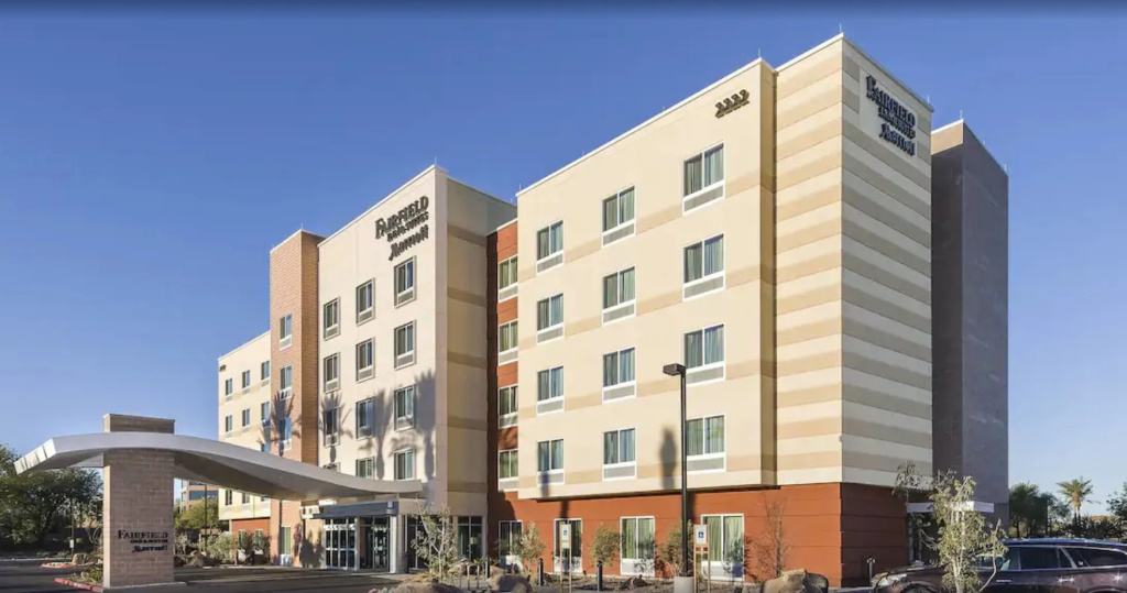 photo 1 of Fairfield Inn & Suites by Marriott Phoenix Tempe/Airport